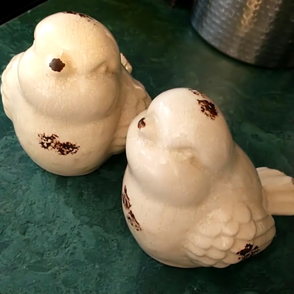 Ceramic LOVE BIRDS